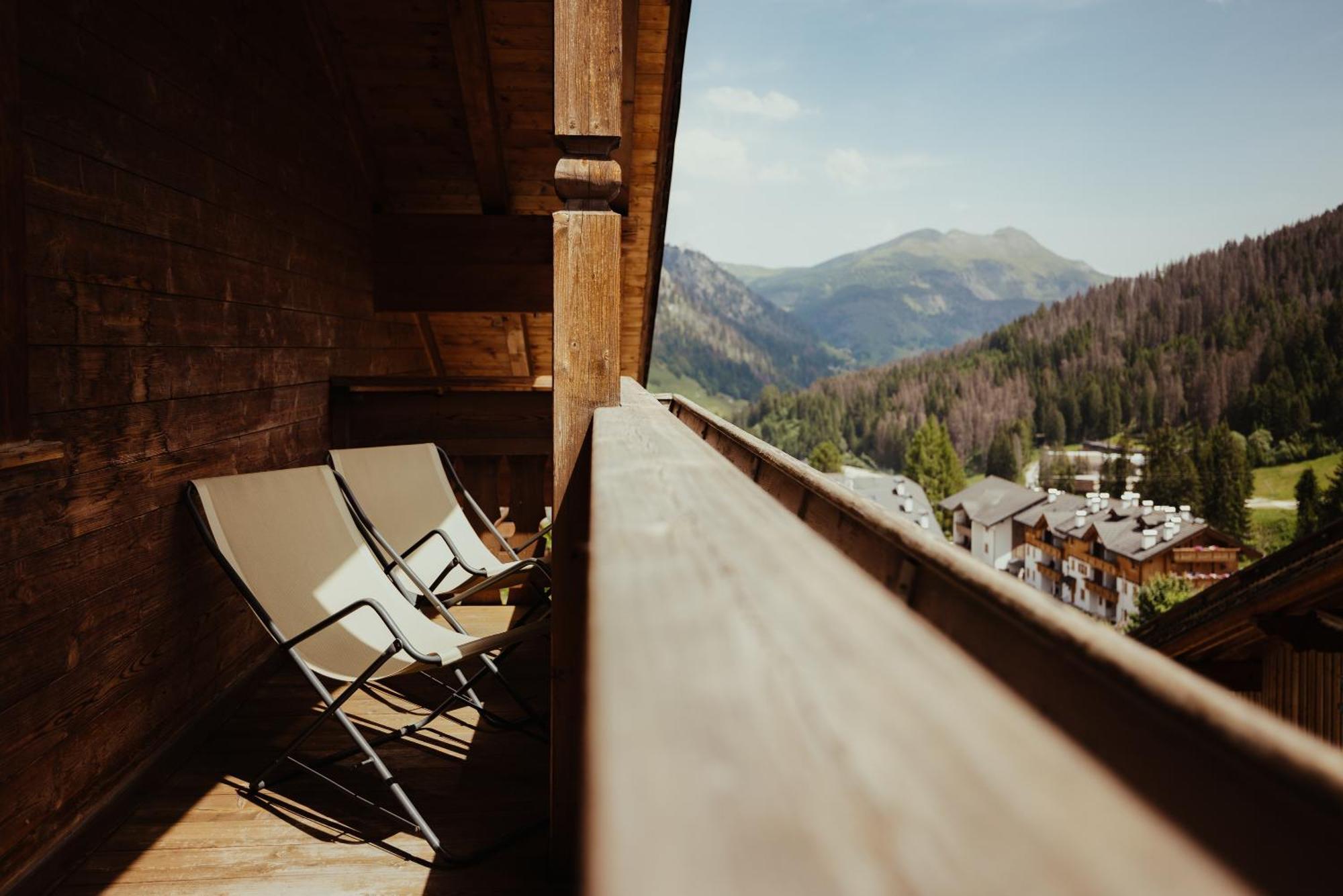 Hotel Alpenrose Арабба Экстерьер фото