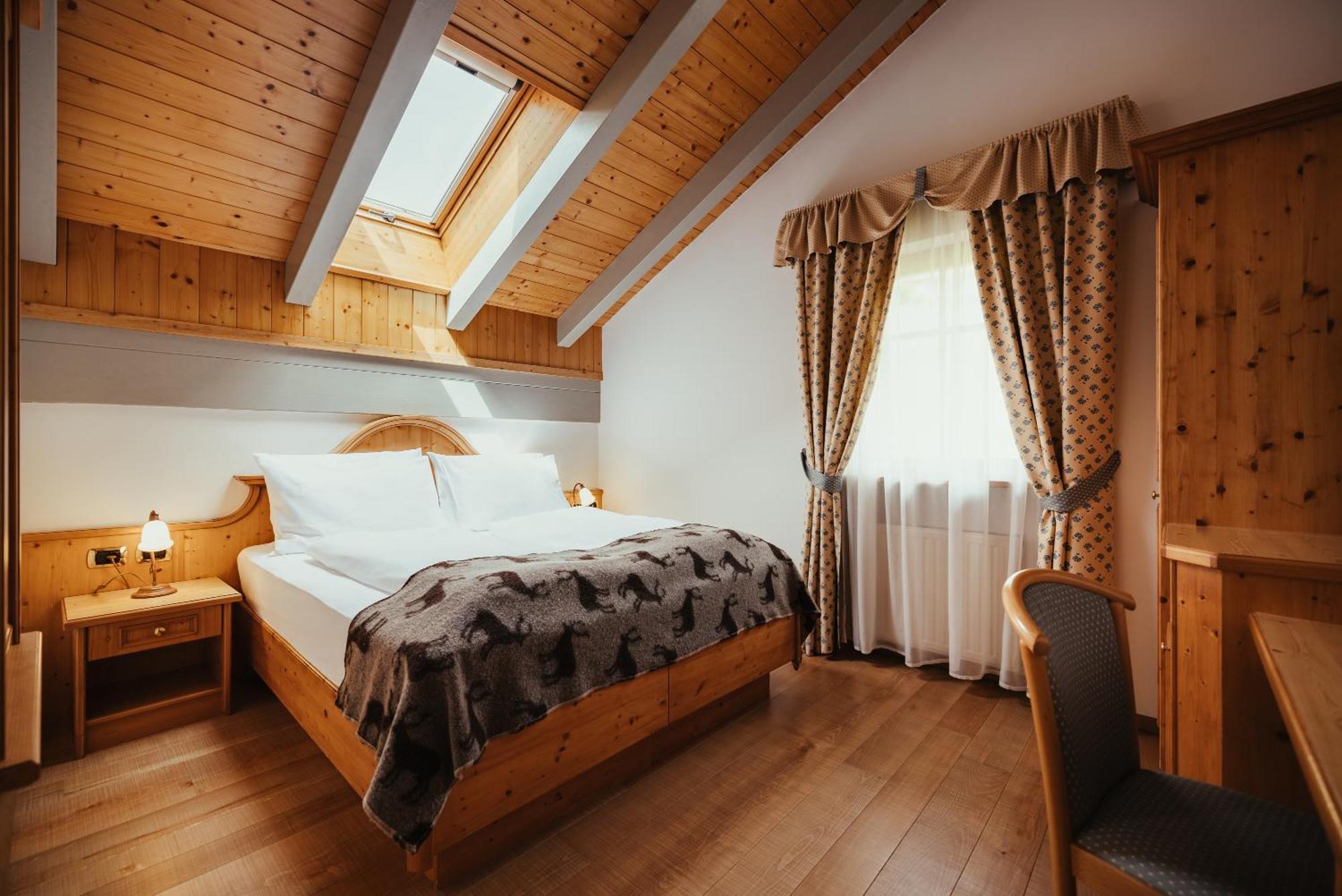Hotel Alpenrose Арабба Экстерьер фото