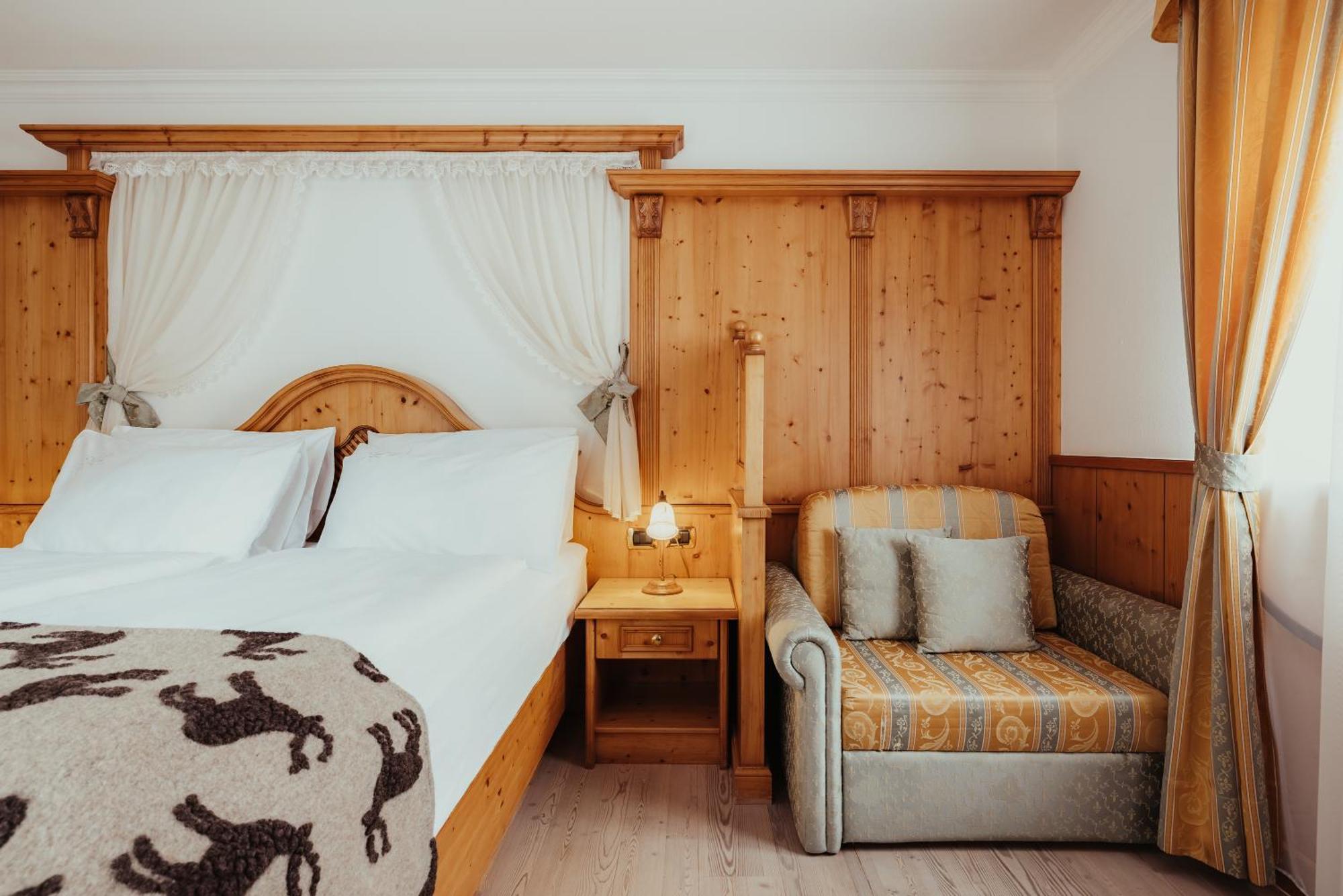 Hotel Alpenrose Арабба Экстерьер фото