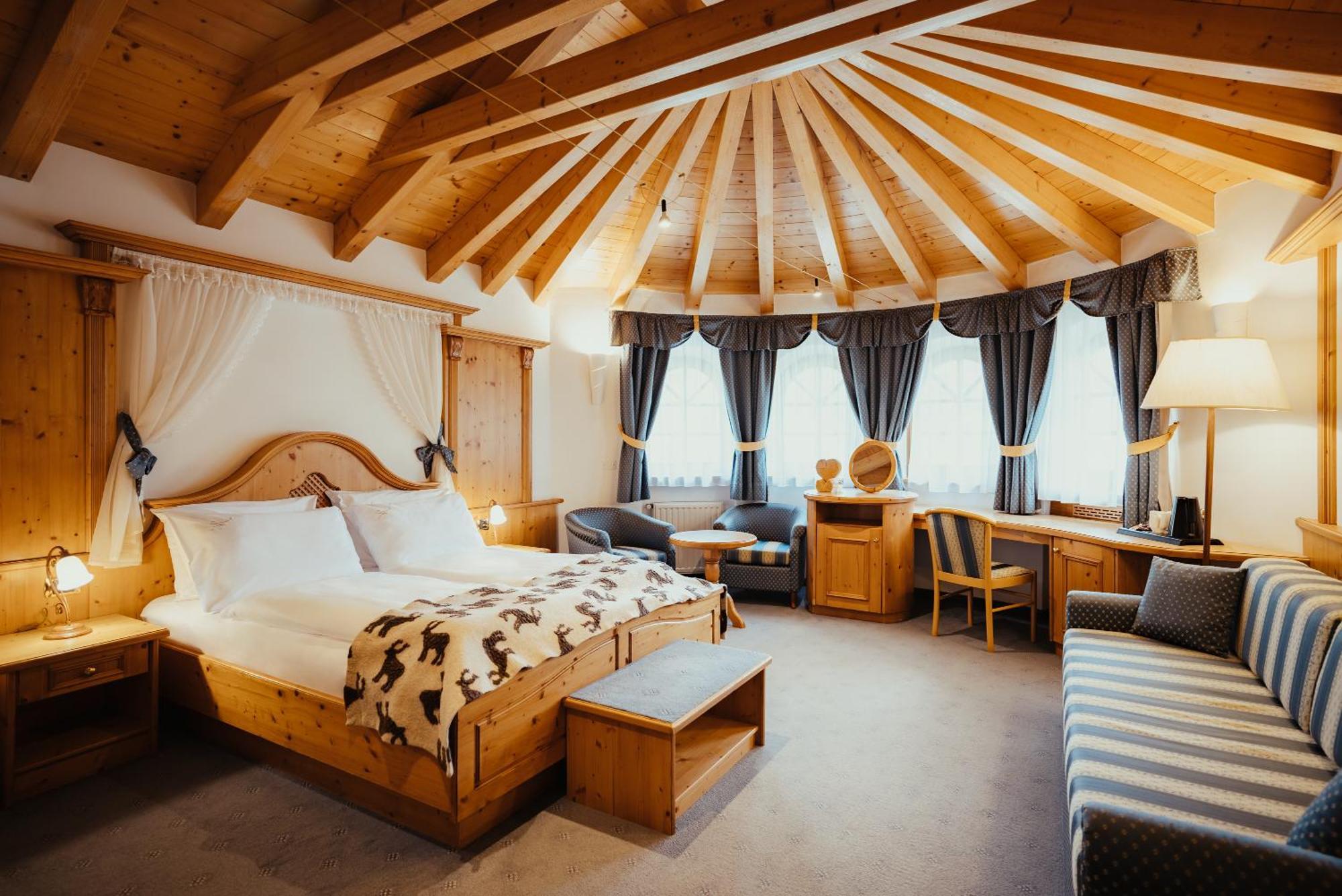Hotel Alpenrose Арабба Экстерьер фото