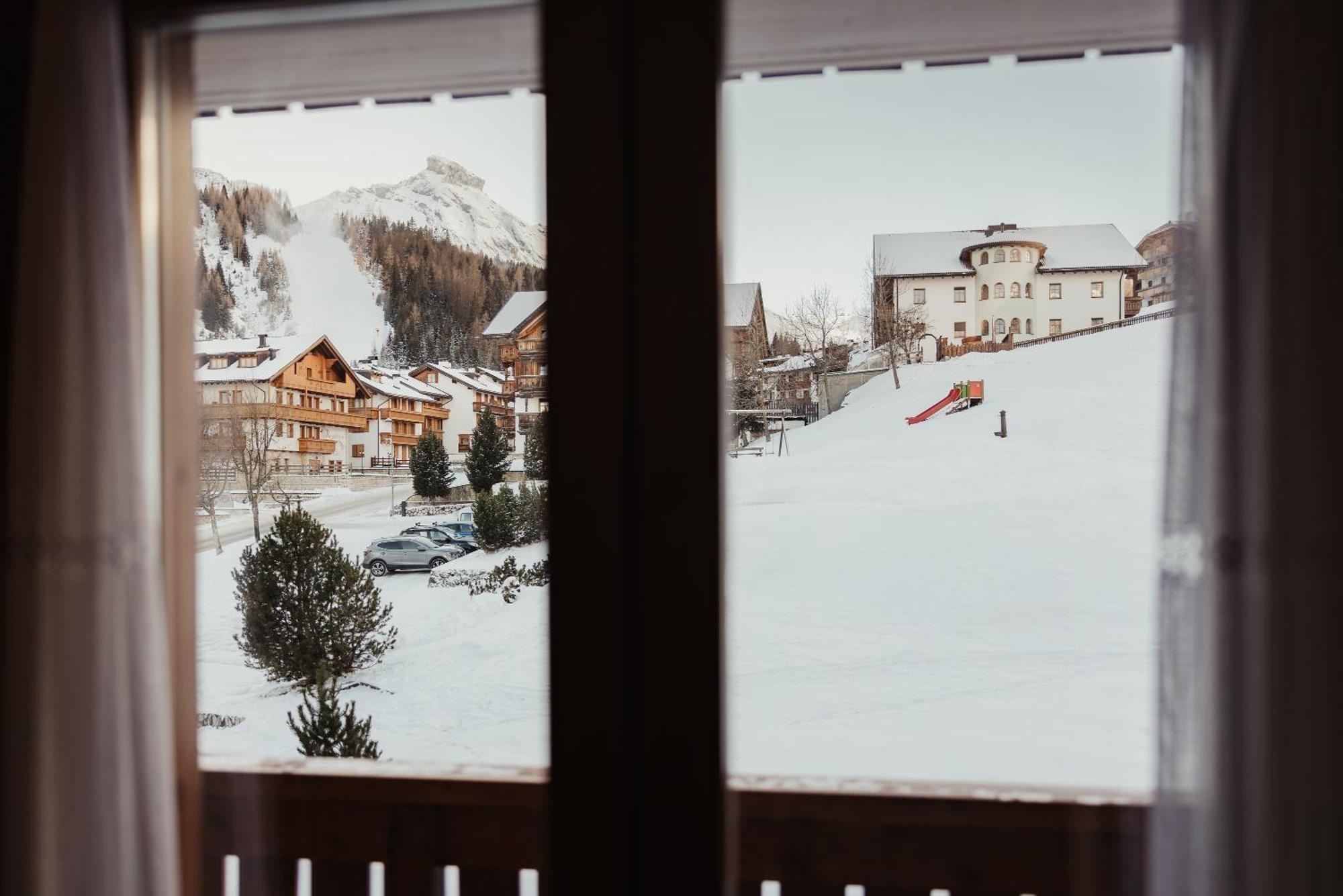 Hotel Alpenrose Арабба Экстерьер фото