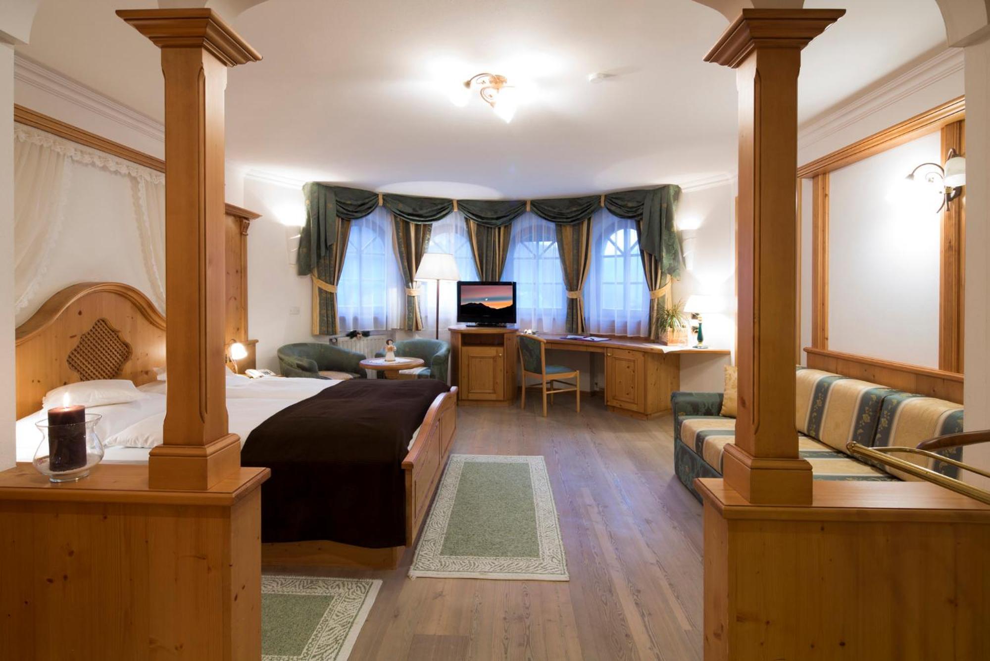Hotel Alpenrose Арабба Экстерьер фото