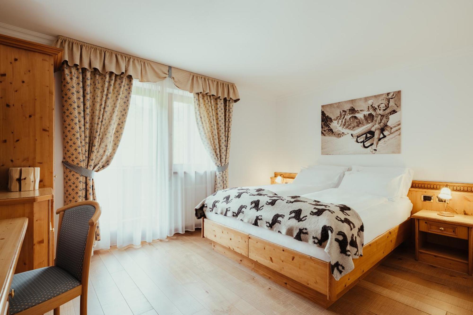 Hotel Alpenrose Арабба Экстерьер фото